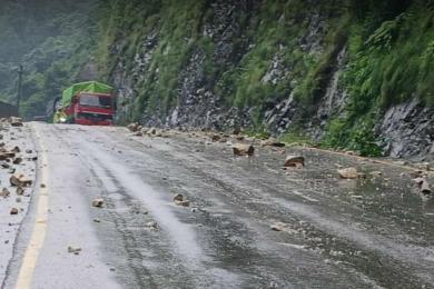 मुग्लिन–नागढुंगा सडक आजदेखि तीन दिन रातको समयमा बन्द हुने
